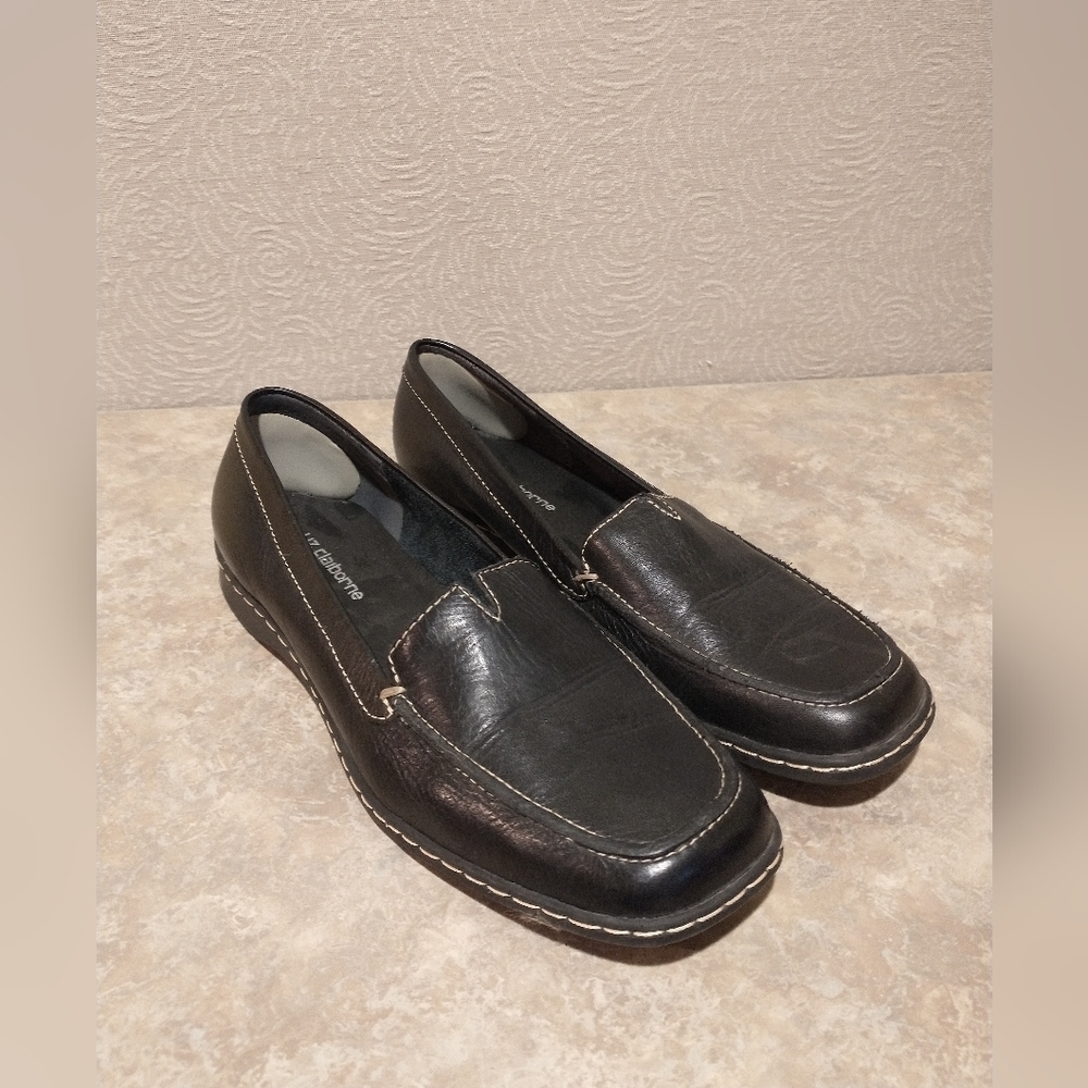 Liz Claiborne size 9